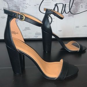 Thick Heel with Strap